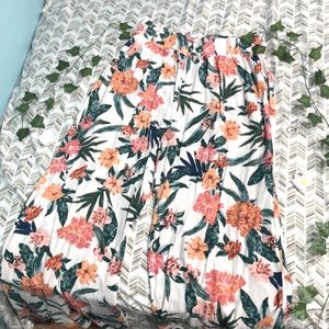 summer floral pants with vines and flowers, cute for anything summer related!